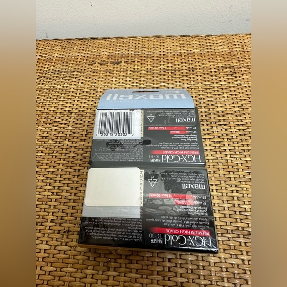Maxell TC-30 VHS-C Premium High Grade HGX-Gold Camcorder Tapes FACTORY SEALED - Picture 6 of 7